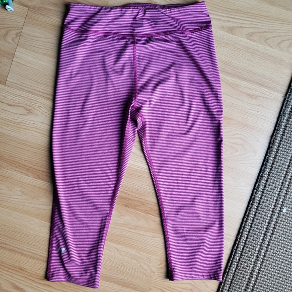 Under Armour Pants - 3 for $20 • Under Armour Heat Gear Purple Leggings